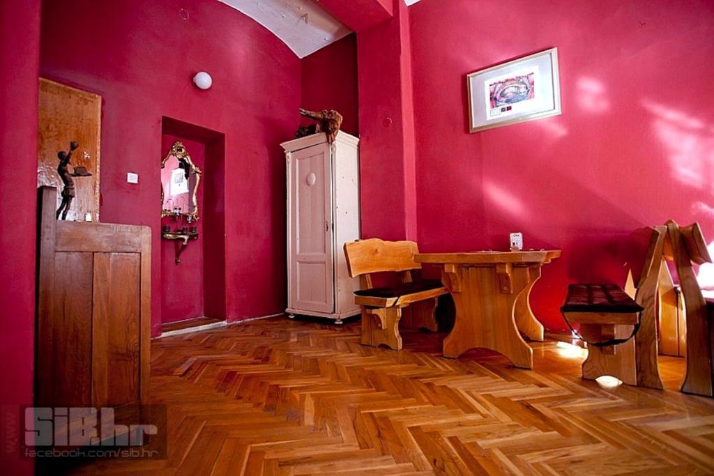 Rooms Ana Όσιγιεκ Εξωτερικό φωτογραφία